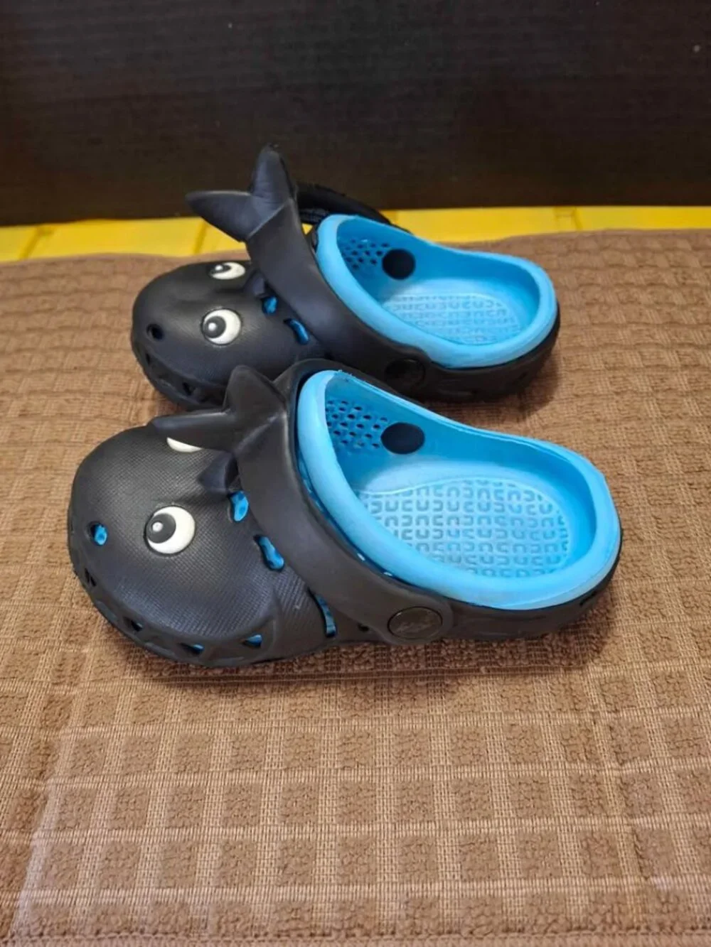 unbranded see pictures